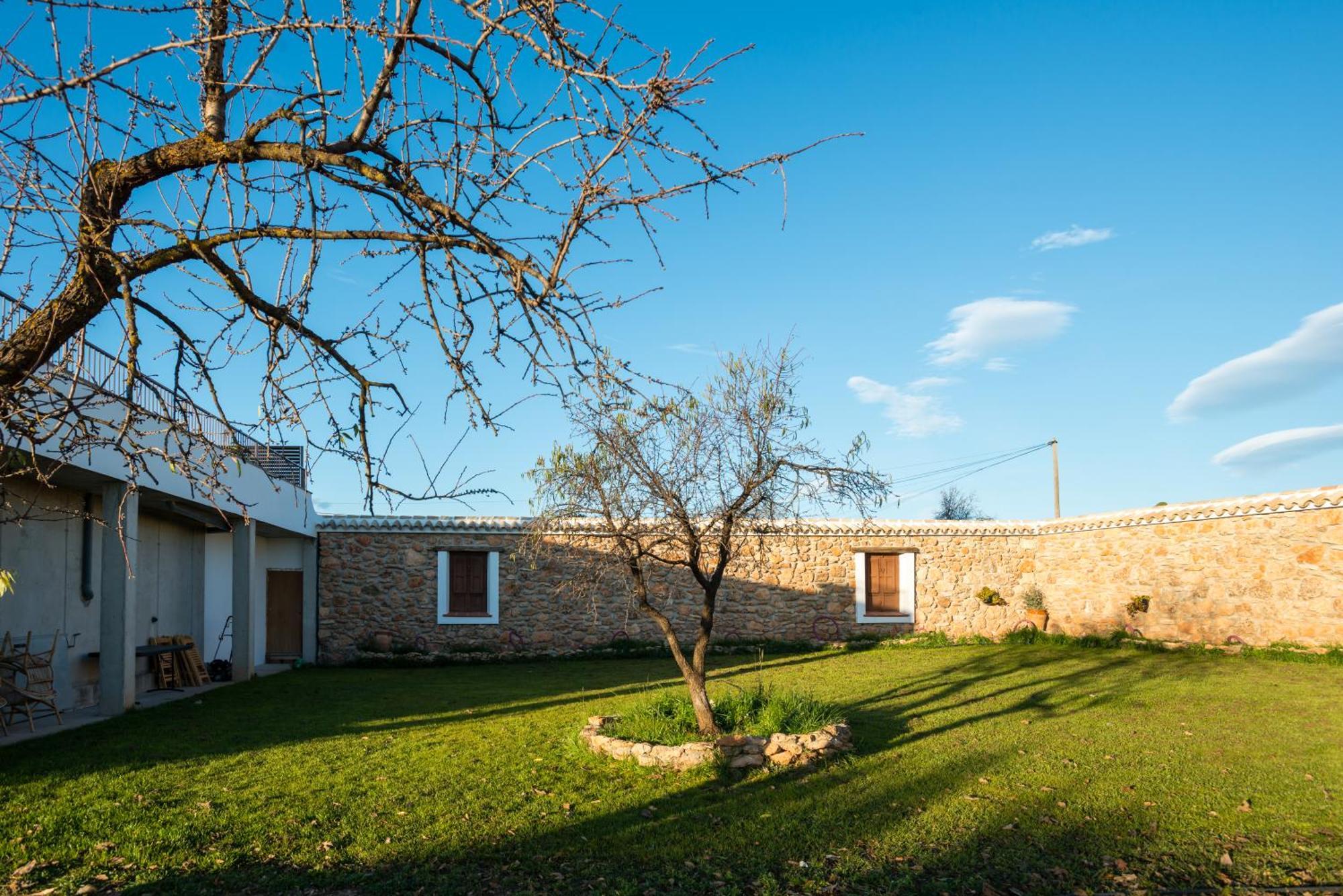 Apartamentos Turisticos Rurales Camino Rio Peralta 포조알콘 외부 사진