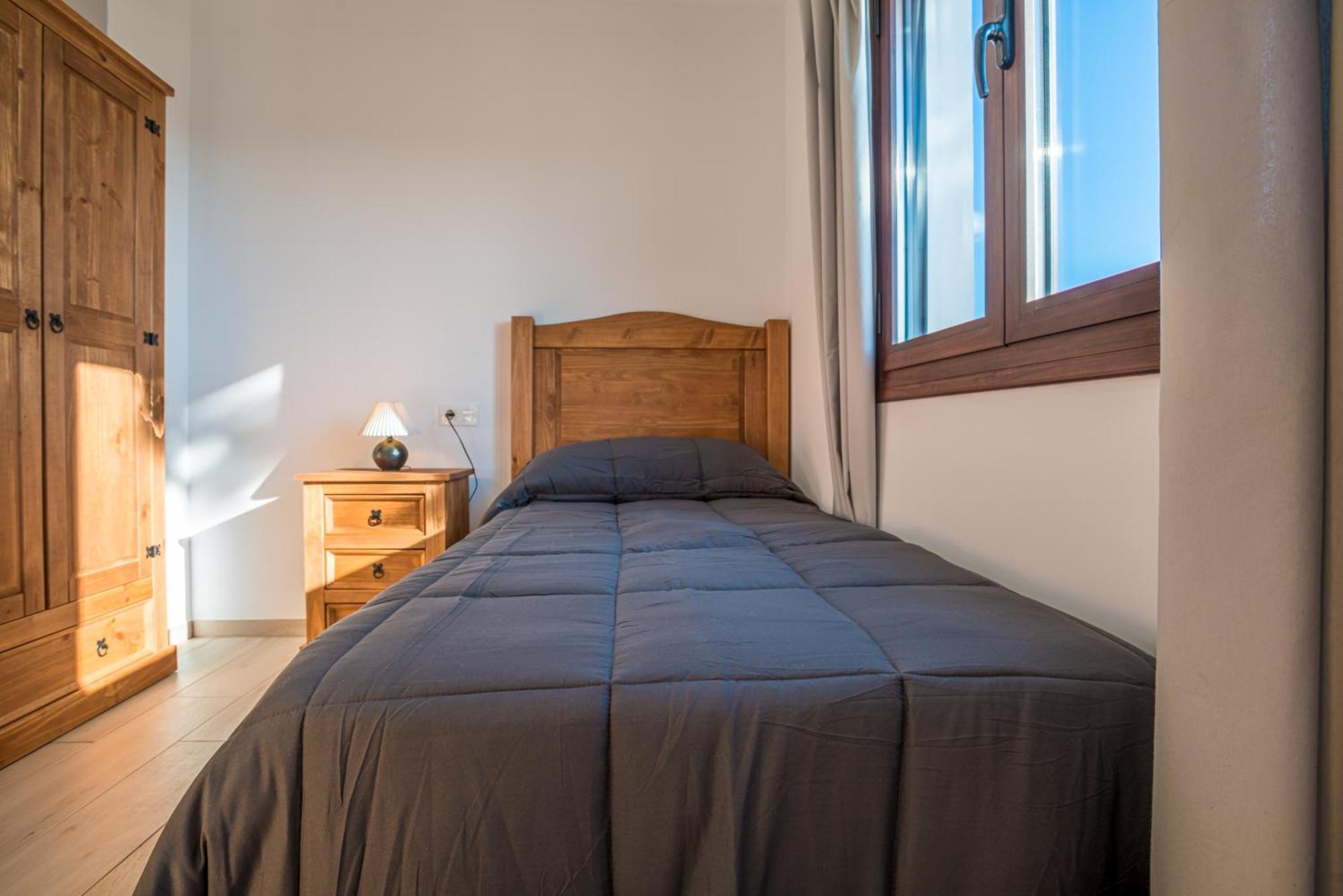 Apartamentos Turisticos Rurales Camino Rio Peralta 포조알콘 외부 사진